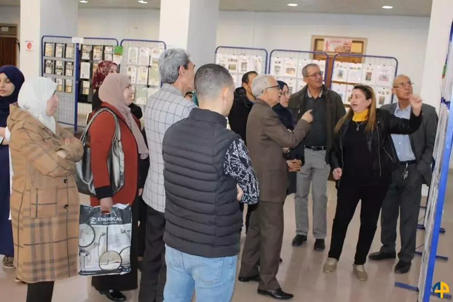 Exposition philatélique à l'occasion du mois du patrimoine